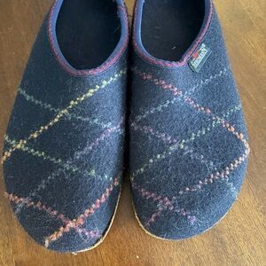 Stegmann Women's Navy Wool Slip-On Mules